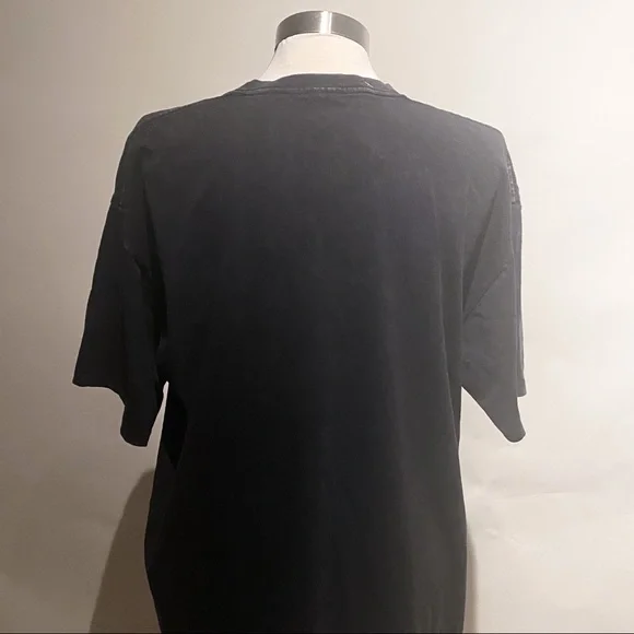 Selena Graphic Tee XL - Picture 2 of 2